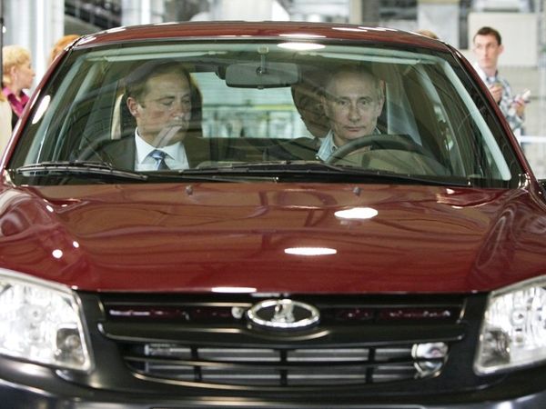 Το νέο Lada Granta 