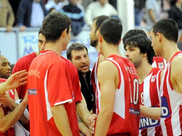 Τα «ερυθρόλευκα» εισιτήρια