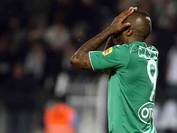 Επιμονή για Σισέ