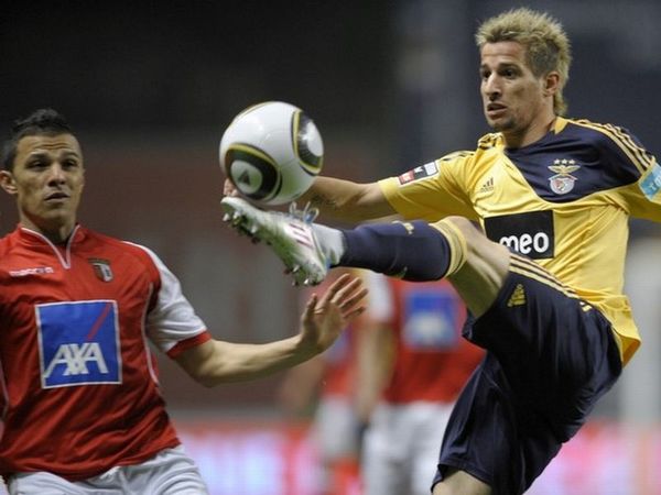 «Σφήνα» Ρεάλ για Κοεντράο!