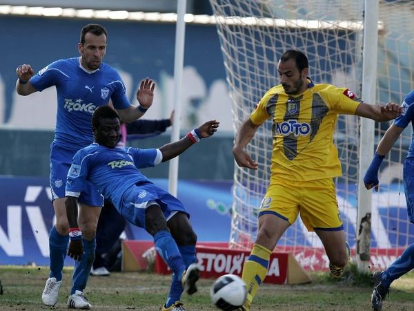  Με τους ίδιους απόντες