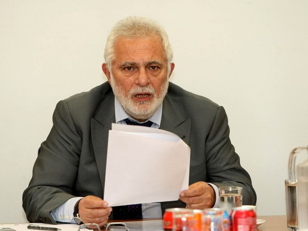 «Να έρθουν οι υγιείς φίλαθλοι»