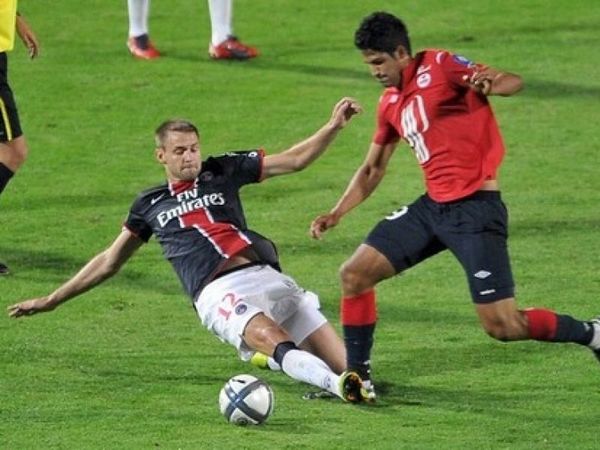 «Βλέπει» νταμπλ η Λιλ