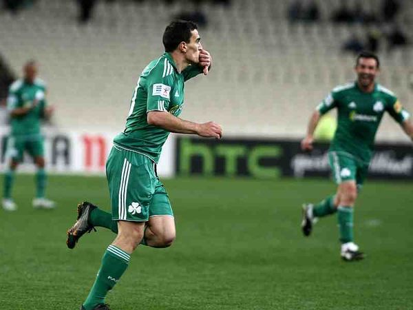 Φεύγει (;) «γεμάτος»