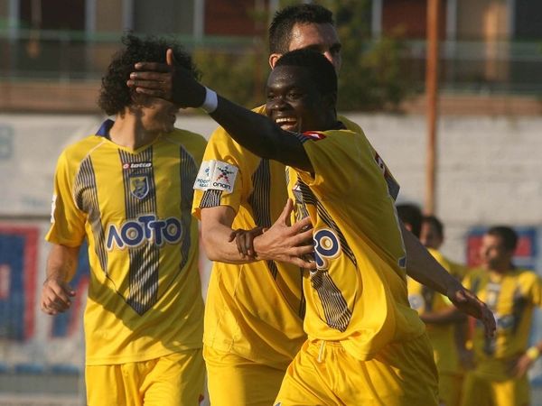 «Καίγεται» το Αγρίνιο