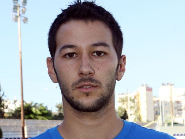 «Να μείνουμε»