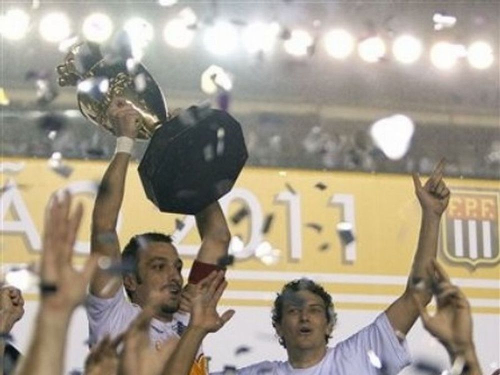 Στη Σάντος το πρώτο!