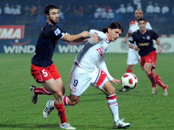 Ξεκαθαρίζει για τρεις… 