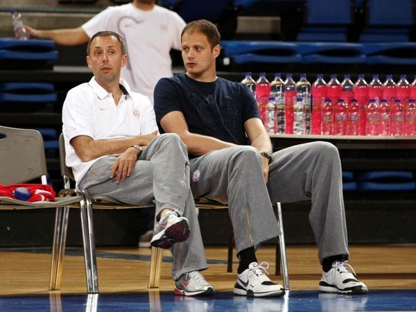 Ευχές στον Νεστέροβιτς