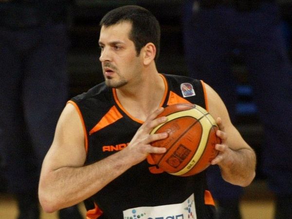 «Δεν αξίζουμε να πέσουμε»
