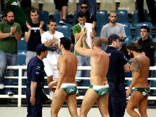 «Δε χρειάζεται τους διαιτητές»