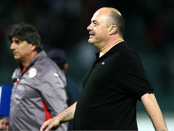 «Ανίκανοι στην ΚΕΔ»