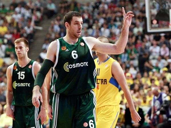 «Δεν ξεχνιέται ο κόσμος»