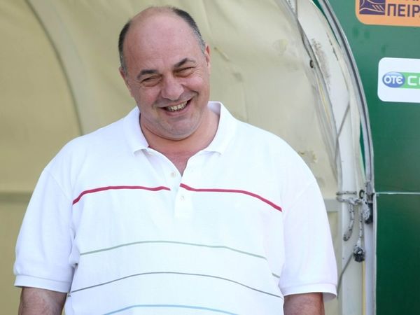 «Να προσκαλέσετε και τον… Ομπάμα»!