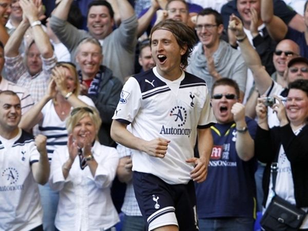 Δεν φεύγει ο Μόντριτς 