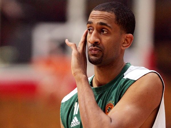 Νίκολας: «Το επόμενο βήμα»