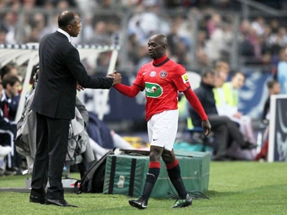 «Να μάθουμε από την Λιλ»