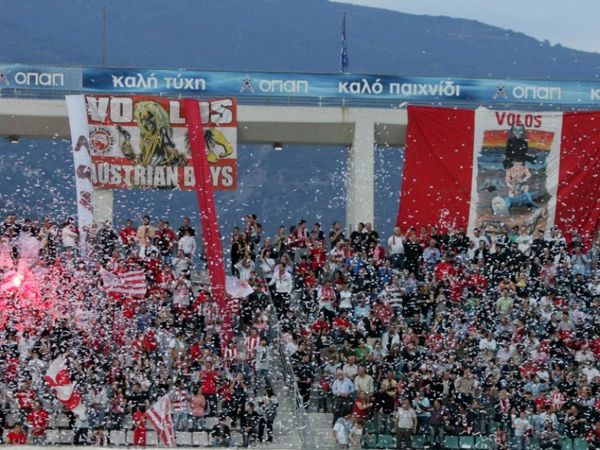 Ερυθρόλευκο το... διαβατήριο!