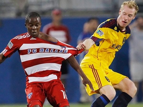 90λεπτη διακοπή λόγω κεραυνού! (vd)