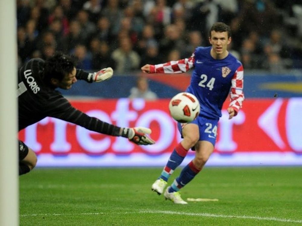 Πήρε Πέρισιτς η Ντόρτμουντ