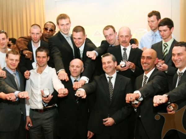 Το χρέος των Ζούρου-Κατσικάρη!