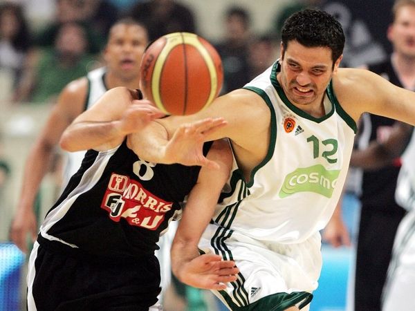 «Κοιτάμε τους τελικούς»