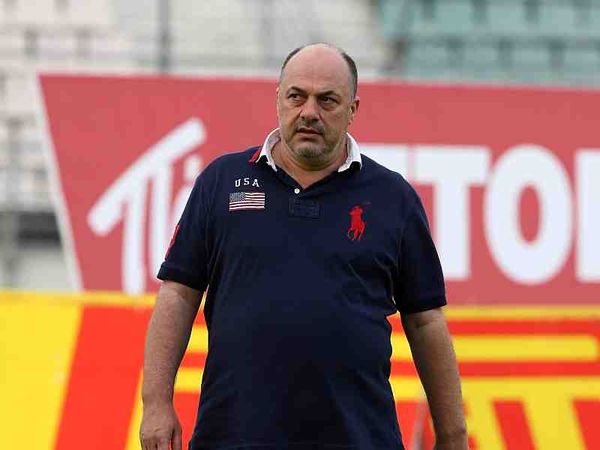 «Στο Βόλο γελάμε»