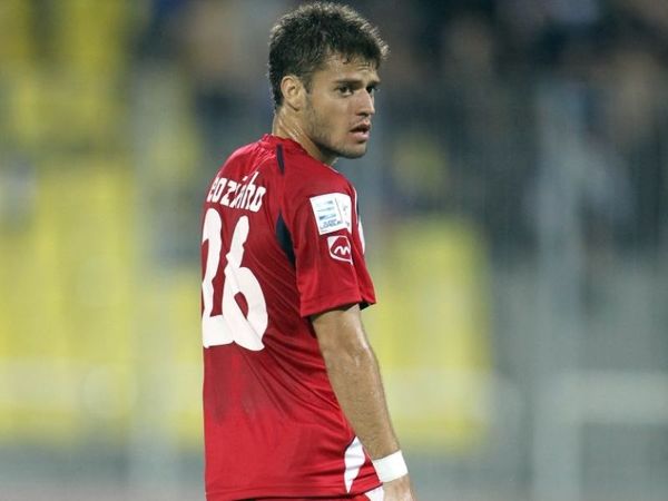 Ικανοποίηση για Ντος Σάντος