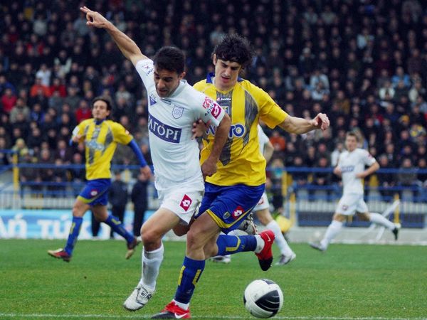 Επαφές για ανανεώσεις