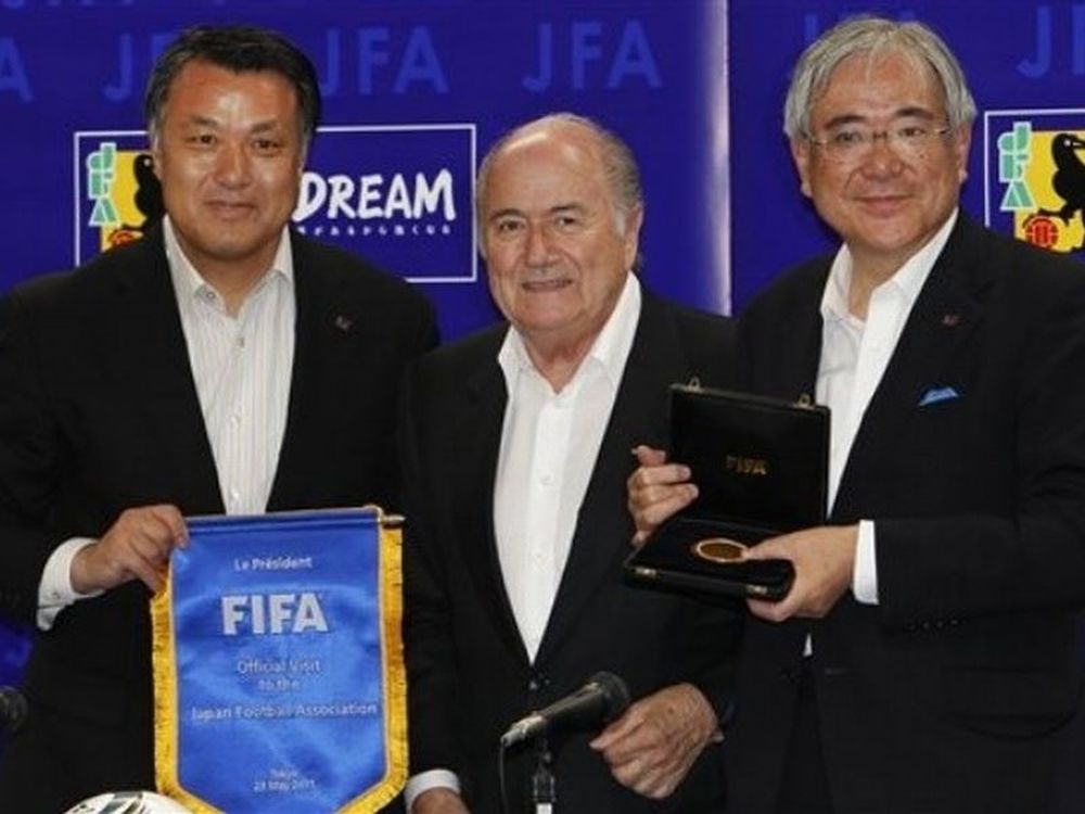 Επιβεβαιώνει ο Μπλάτερ