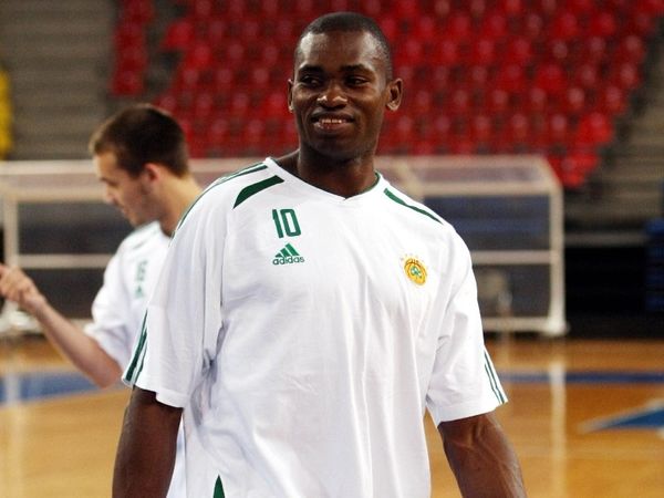 Σάτο: «Τίποτα εύκολο»