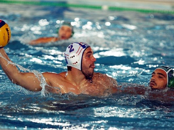 Βήμα τριάδας οι «πάνθηρες»