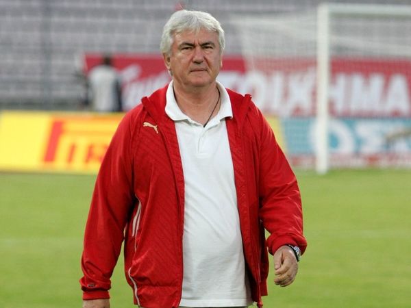 Κατσαβάκης: «Μάλλον μένω»!