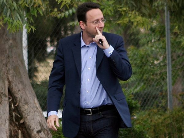 Το ποδόσφαιρο «πεθαίνει» και αυτός στο… Λονδίνο του.