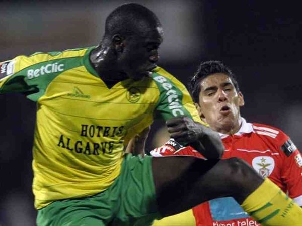 Θέλει Γκομί