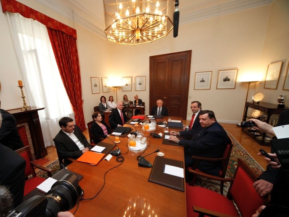 Aδιέξοδο στο συμβούλιο 