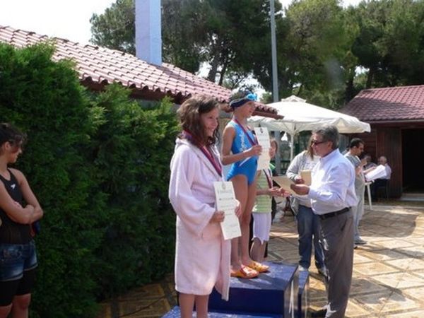 «Δελφίνια» γεμάτα μετάλλια