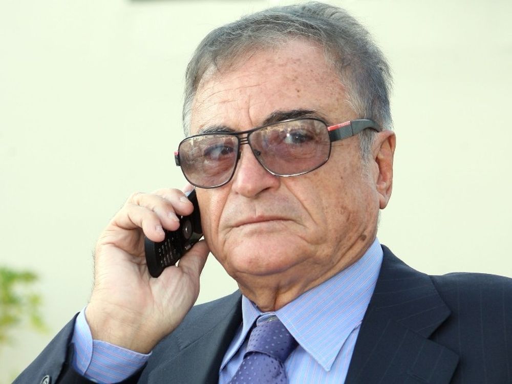 «Να μη διαλυθεί η Νίκη»