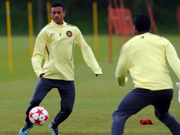 Νάνι: «Να μείνει ο Μπερμπάτοφ»