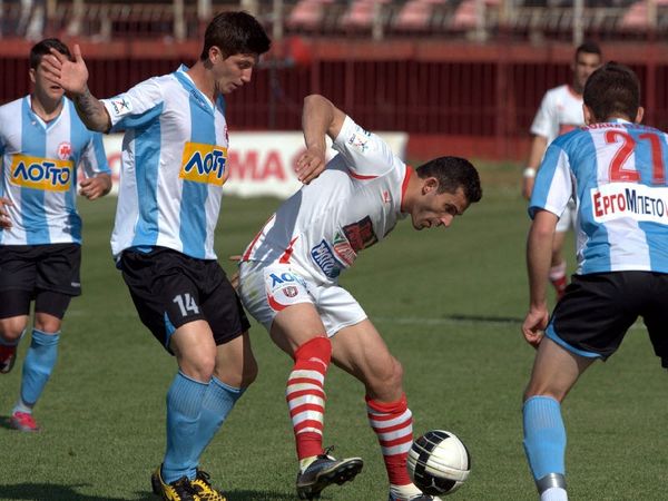 Θέμα με... Πετρωτό