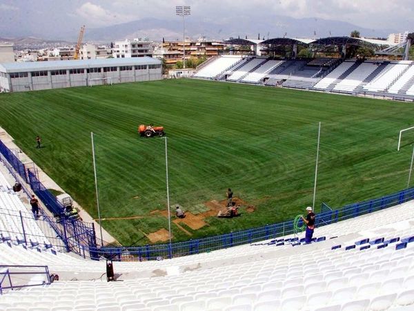 Μπουλντόζες στη Ριζούπολη