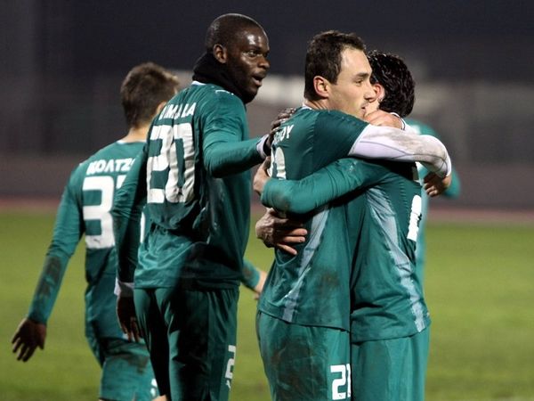«Φουλάρουν» για play offs