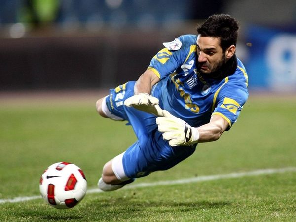 Στο προσκήνιο ο Ελευθερόπουλος