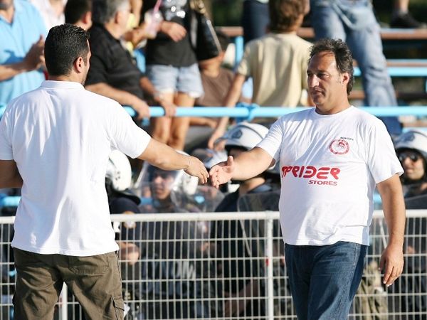 «Είναι αστεία όλα αυτά»