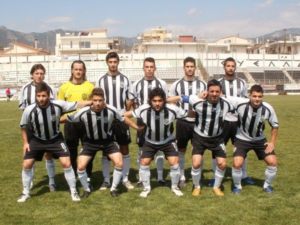 Με γεμάτες τσέπες