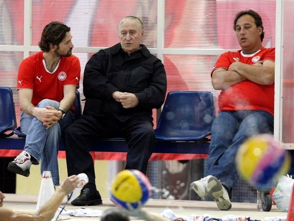 Θεοδωρακάκης: «Είναι άθλος»