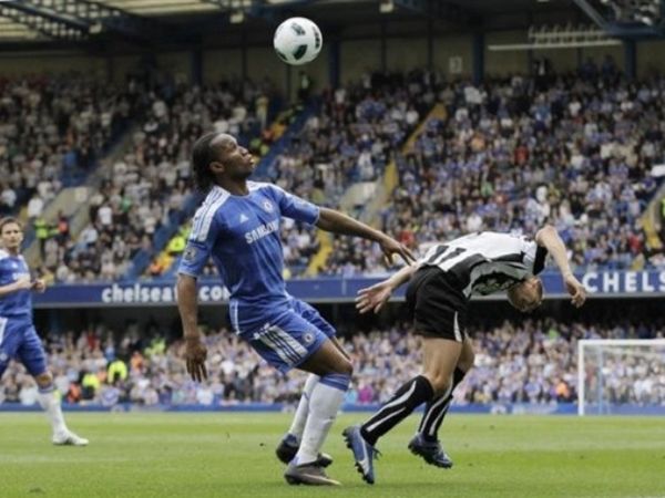 Επιμένει για Ντρογκμπά 