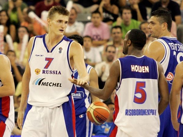 Πάνοπλη η Ρωσία!