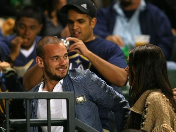 «Εμφύλιος» για Σνάιντερ!