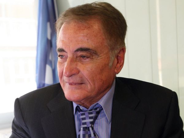 Γιδόπουλος: «Μαζέψτε τον Μπέο»